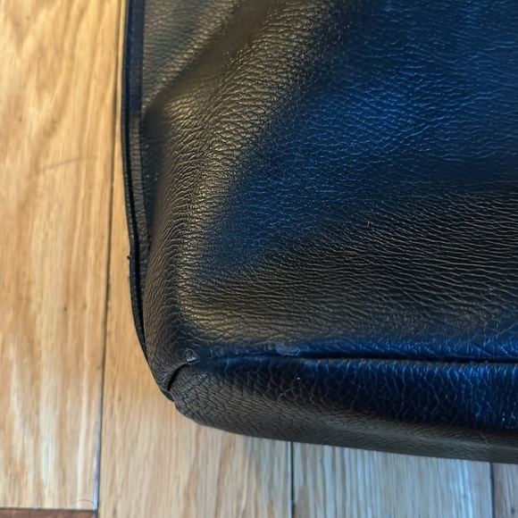 Roots leather bag - Picture 3 of 10